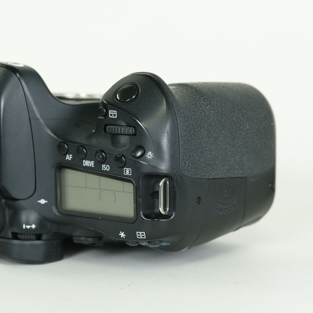 Canon EOS 80D Canon EOS 80D