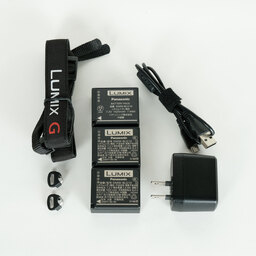 Panasonic LUMIX DC-GX7MK3 ブラック