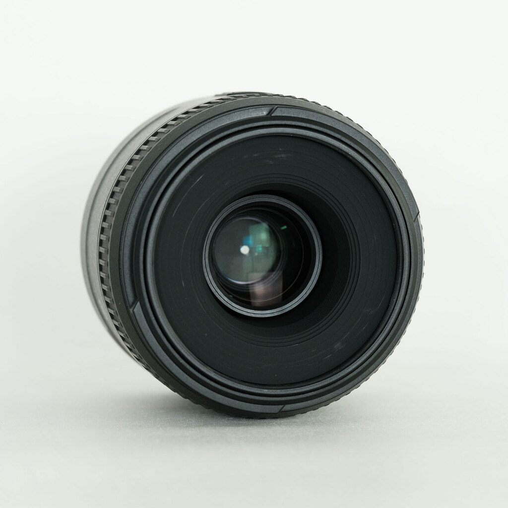 Nikon AF-S DX Micro NIKKOR 40mm f/2.8G