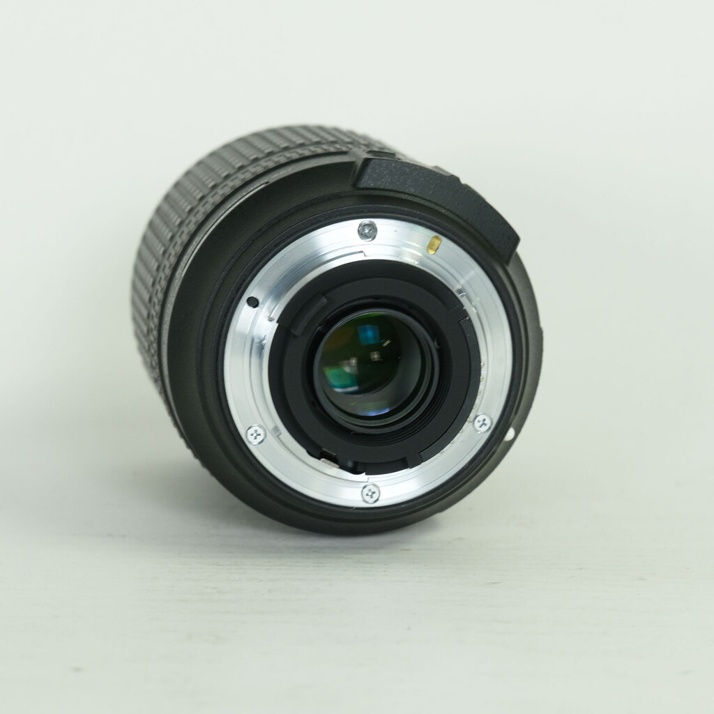Nikon AF-S DX NIKKOR 18-140mm F3.5-5.6G ED VR