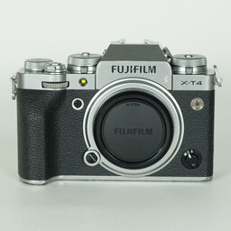 FUJIFILM X-T4