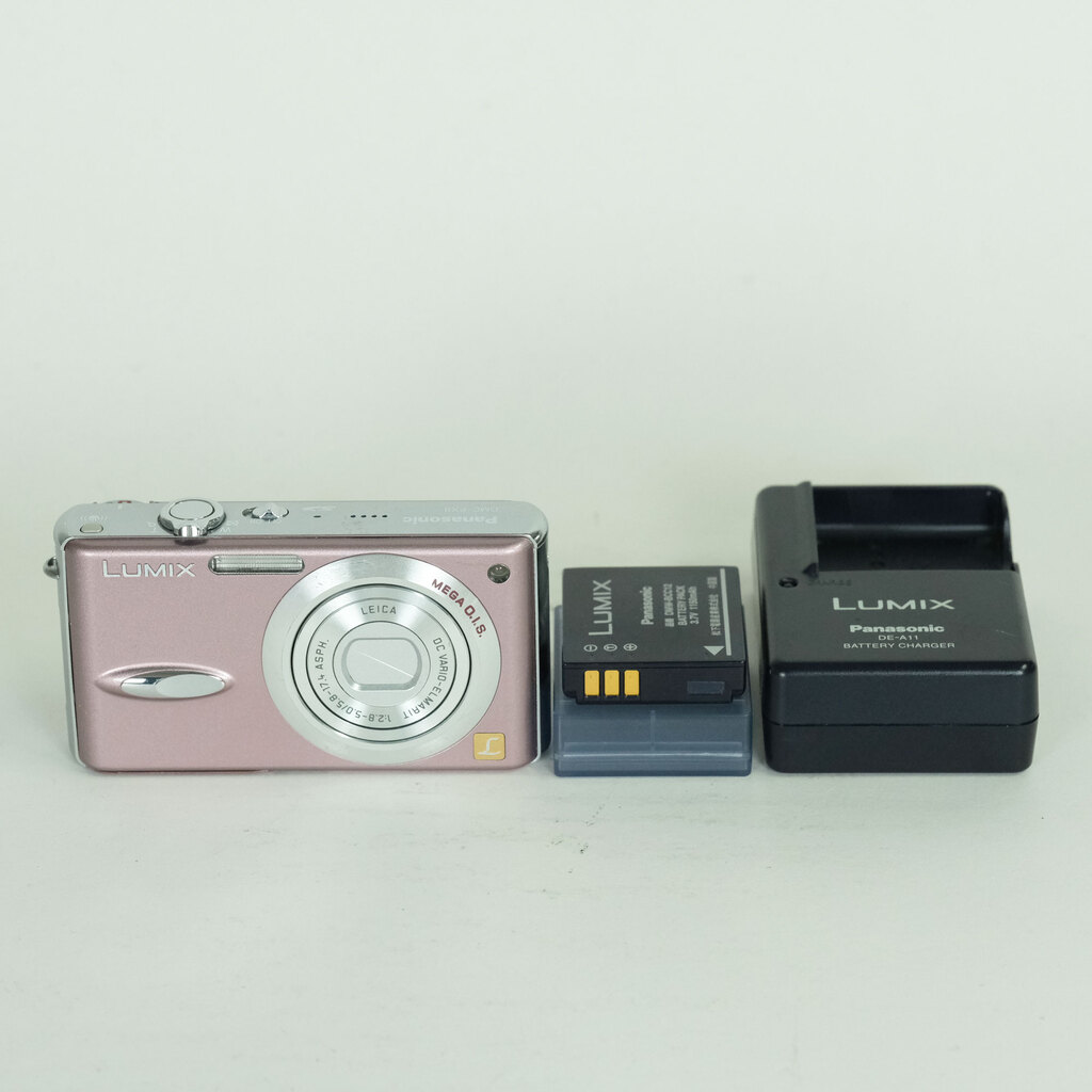 Panasonic DMC-FX8 ミスティピンク