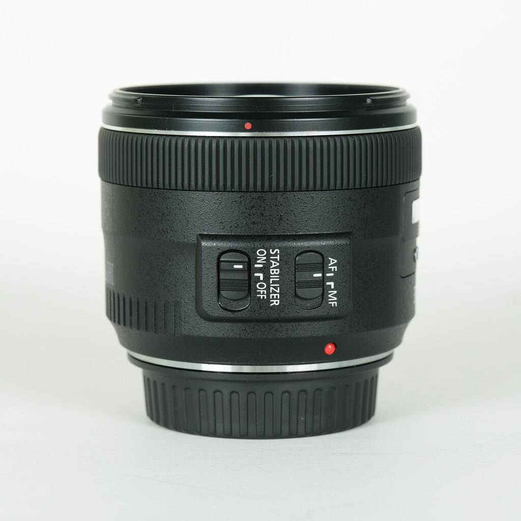 Canon EF35mm F2 IS USM Canon EF35mm F2 IS USM