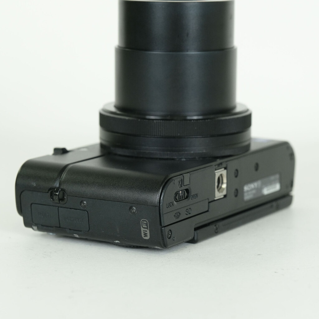 SONY Cyber-shot DSC-RX100M3