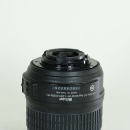 Nikon AF-S DX NIKKOR 18-55mm F3.5-5.6 G VR