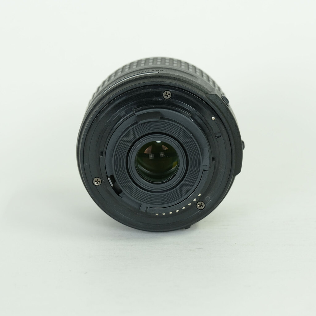 Nikon AF-S DX NIKKOR 18-55mm f3.5-5.6G VR II