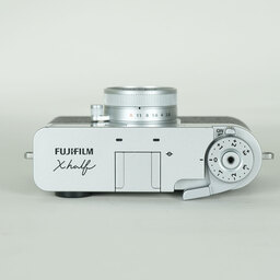 FUJIFILM X half X-HF1 FUJIFILM X half X-HF1
