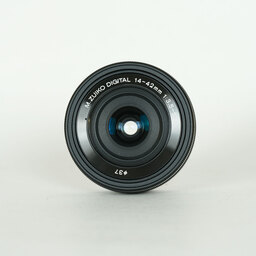 OM SYSTEM M.ZUIKO ED 14-42mm F3.5-5.6 EZ ブラック OM SYSTEM M.ZUIKO ED 14-42mm F3.5-5.6 EZ ブラック