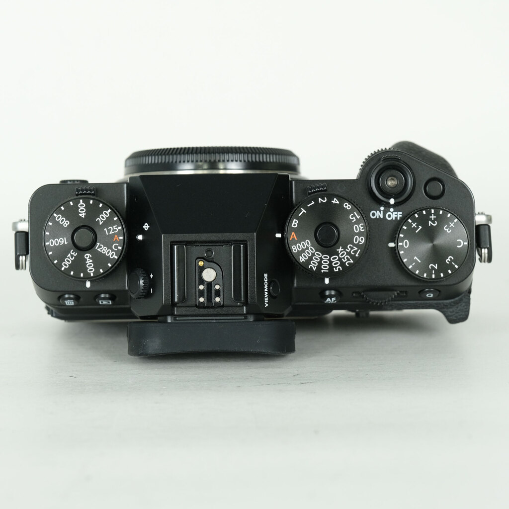 FUJIFILM X-T5