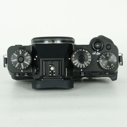FUJIFILM X-T5