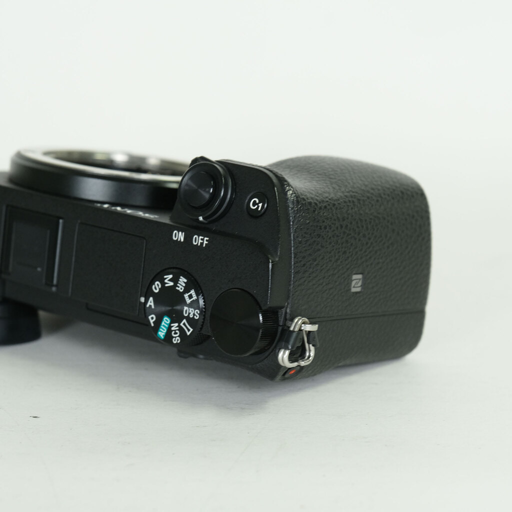 SONY α6400（ILCE-6400）