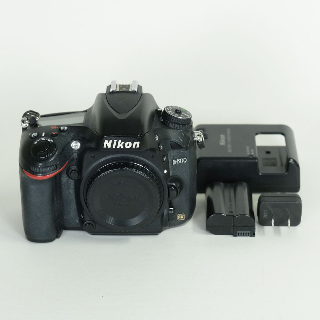 Nikon D600