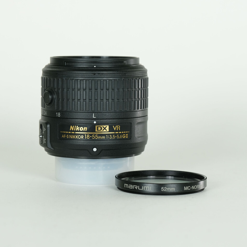 Nikon AF-S DX NIKKOR 18-55mm f3.5-5.6G VR II