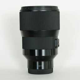 SIGMA Art 135mm F1.8 DG HSM (ソニーE用) SIGMA Art 135mm F1.8 DG HSM (ソニーE用)