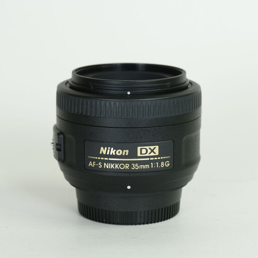 Nikon AF-S DX NIKKOR 35mm f/1.8G