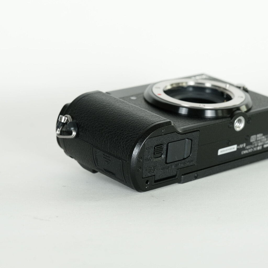 Panasonic LUMIX DC-GX7MK3 ブラック