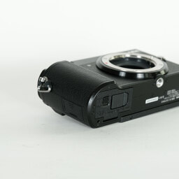 Panasonic LUMIX DC-GX7MK3 ブラック