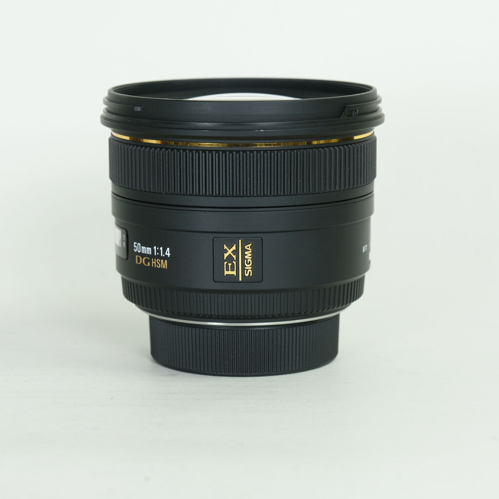 SIGMA 50mm F1.4 EX DG HSM (ニコンF用)