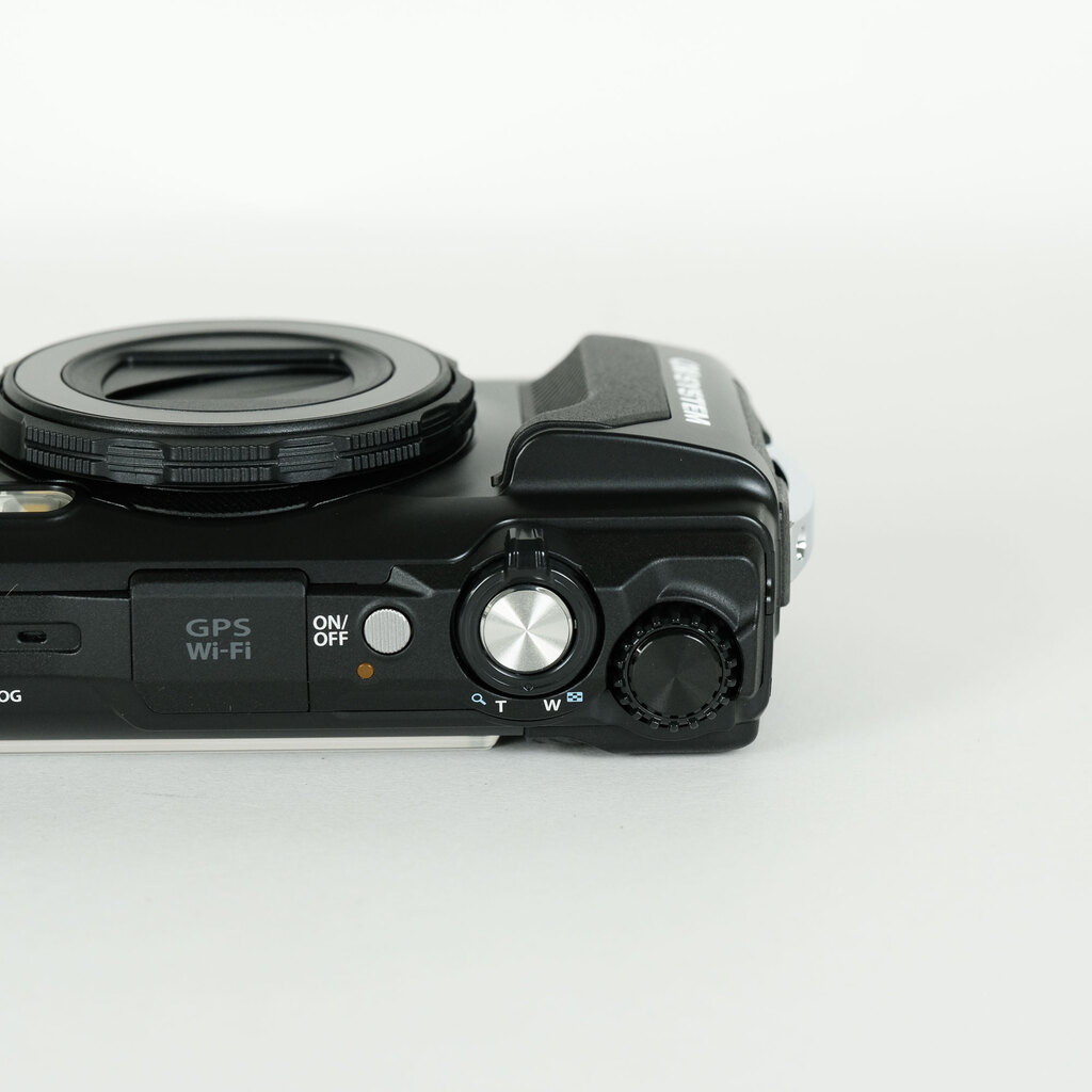 OM SYSTEM Tough TG-7 ブラック