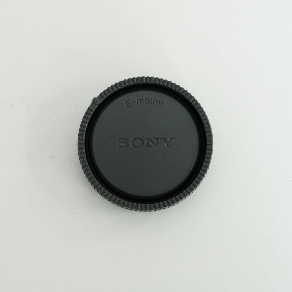 SONY FE 85mm F1.8 SEL85F18