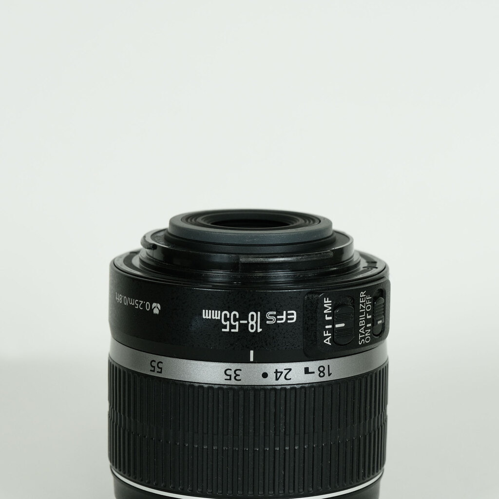 Canon EF-S18-55mm F3.5-5.6 IS