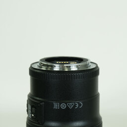 Canon EF100mm F2.8Lマクロ IS USM