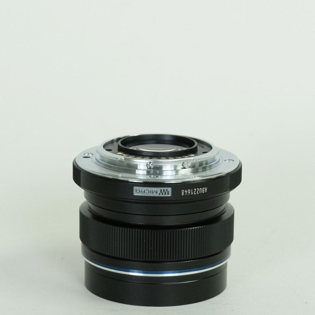 OLYMPUS M.ZUIKO DIGITAL ED 12mm F2.0 OLYMPUS M.ZUIKO DIGITAL ED 12mm F2.0