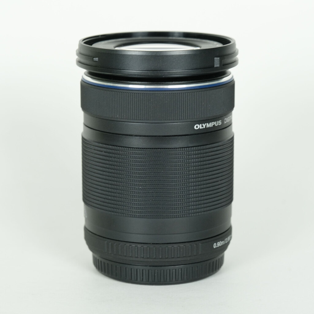 OLYMPUS M.ZUIKO DIGITAL ED 40-150mm F4.0-5.6 R [�u���b�N]