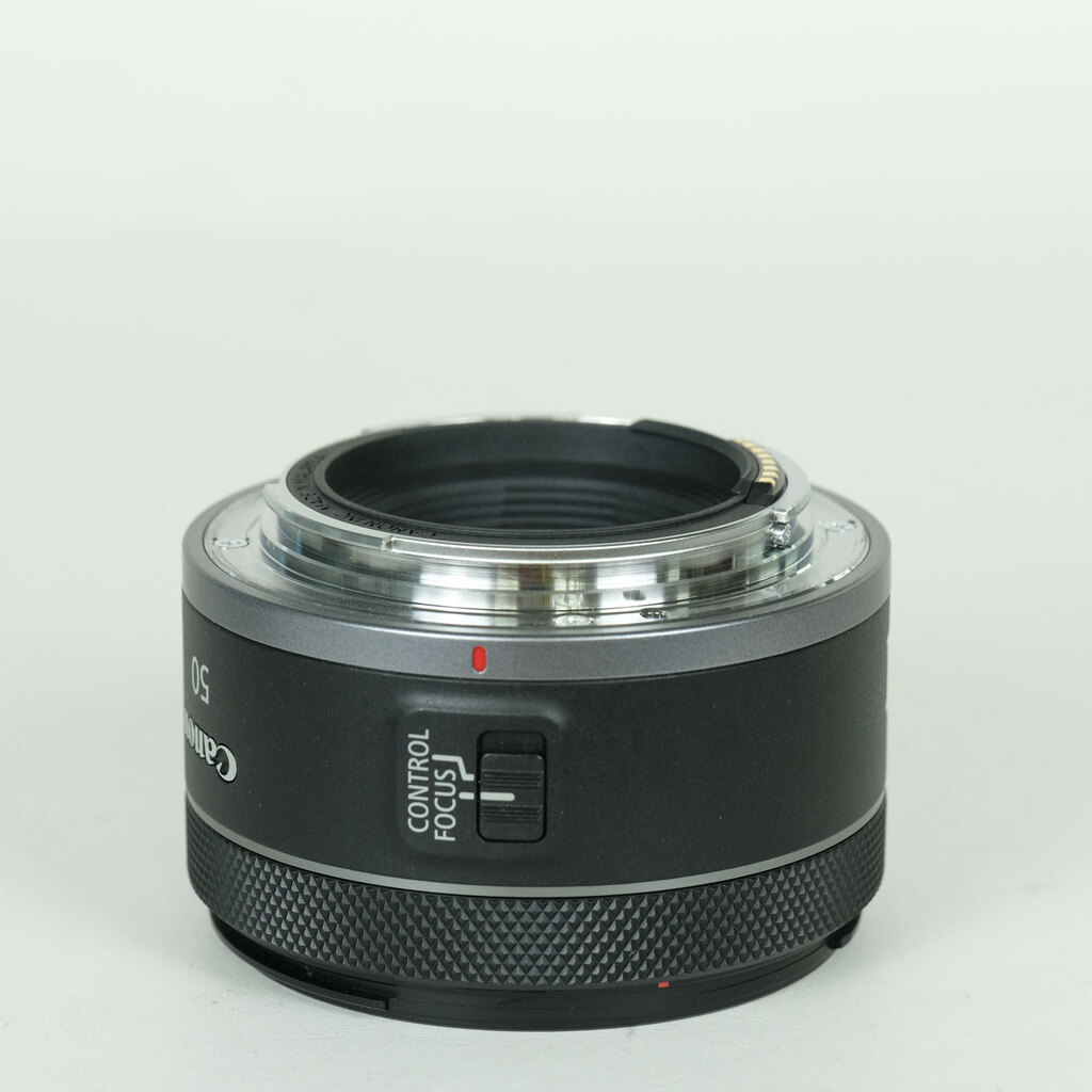 Canon RF50mm F1.8 STM Canon RF50mm F1.8 STM