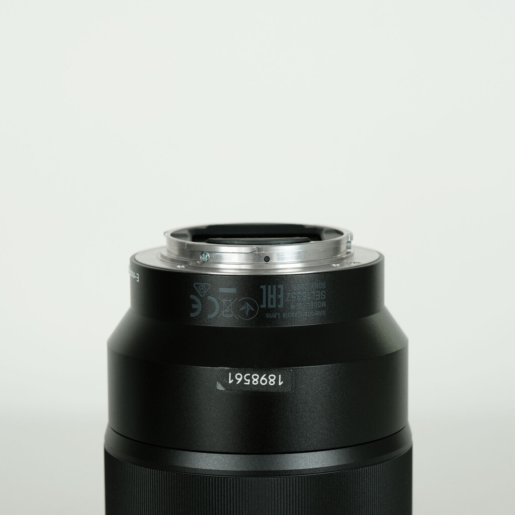 SONY Vario-Tessar T* FE 16-35mm F4 ZA OSS SEL1635Z SONY Vario-Tessar T* FE 16-35mm F4 ZA OSS SEL1635Z