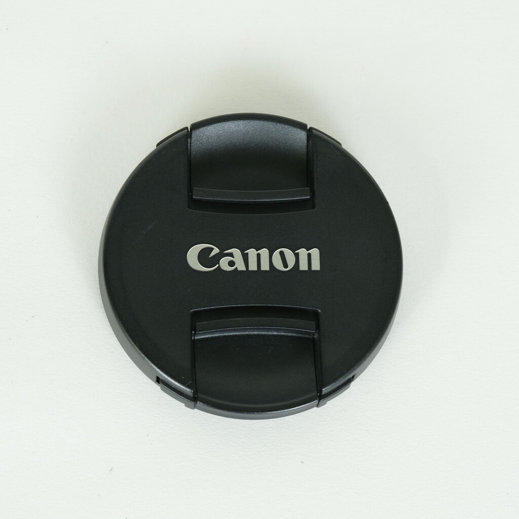 Canon EF-S18-135mm F3.5-5.6 IS