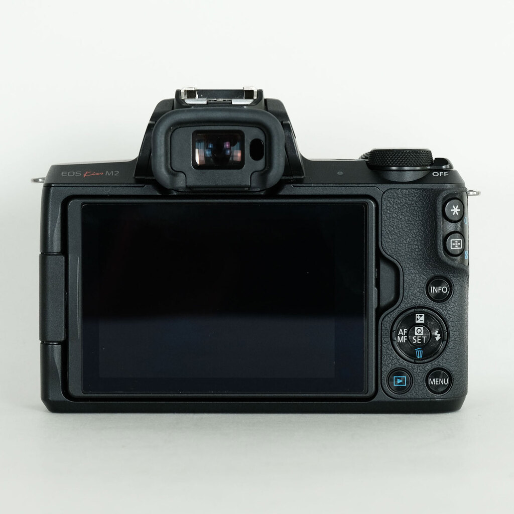 Canon EOS Kiss M2