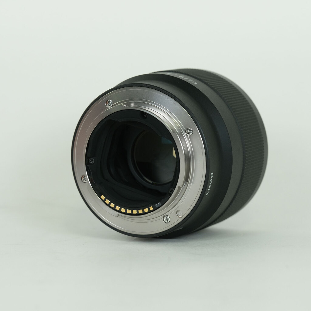 SONY FE 50mm F1.8 SEL50F18F