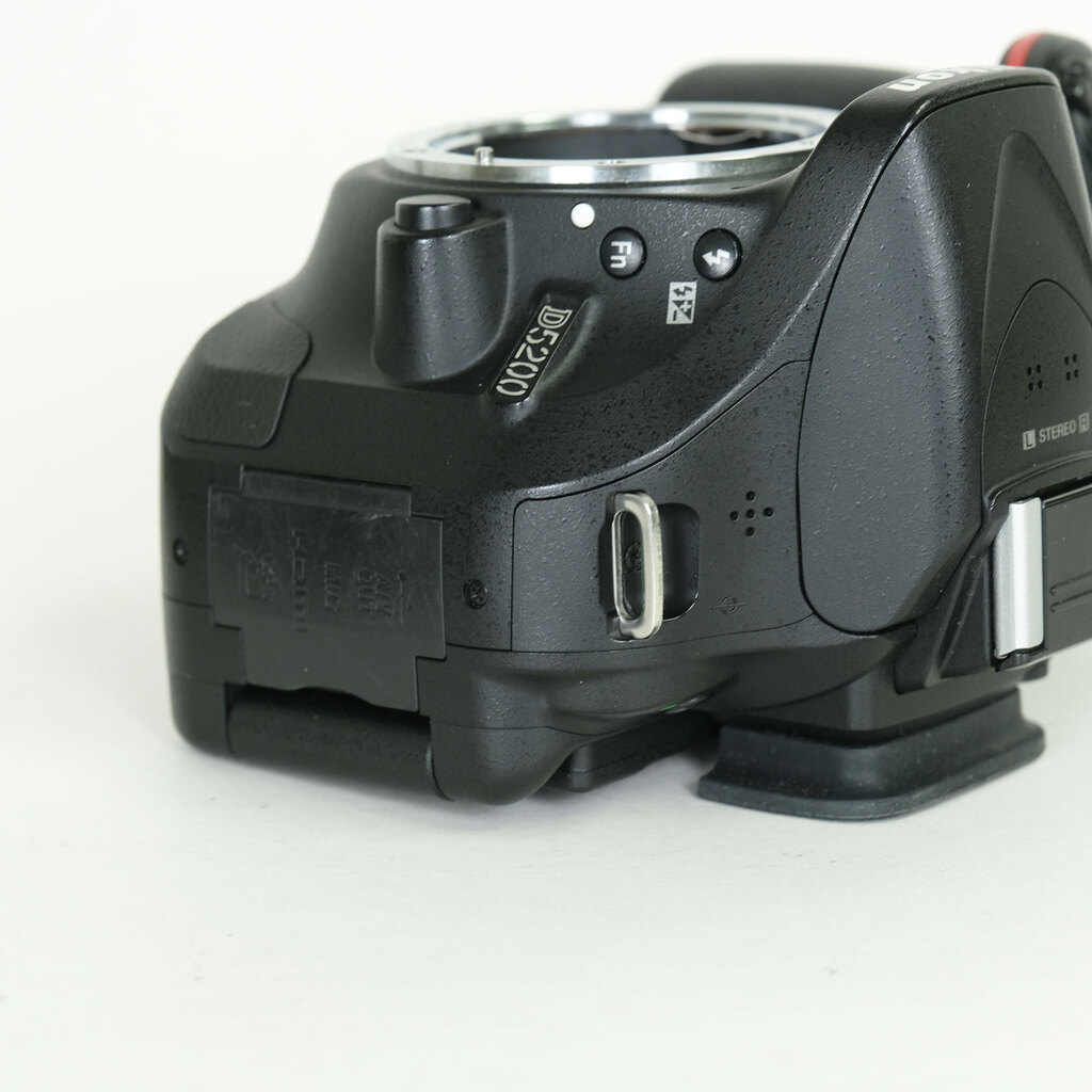Nikon D5200 ボディ ブラック Nikon D5200 ボディ ブラック