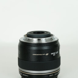 Canon EF-S60mm F2.8 マクロ USM