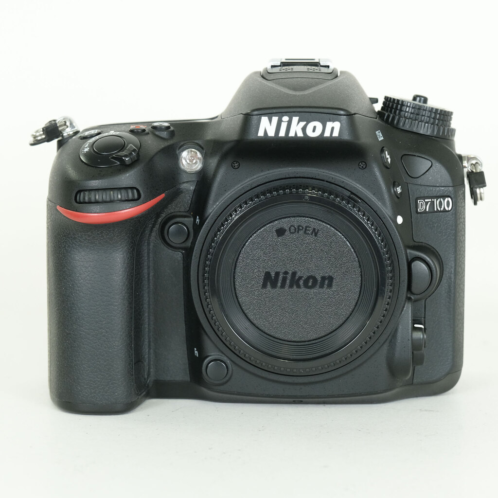 Nikon D7100 Nikon D7100