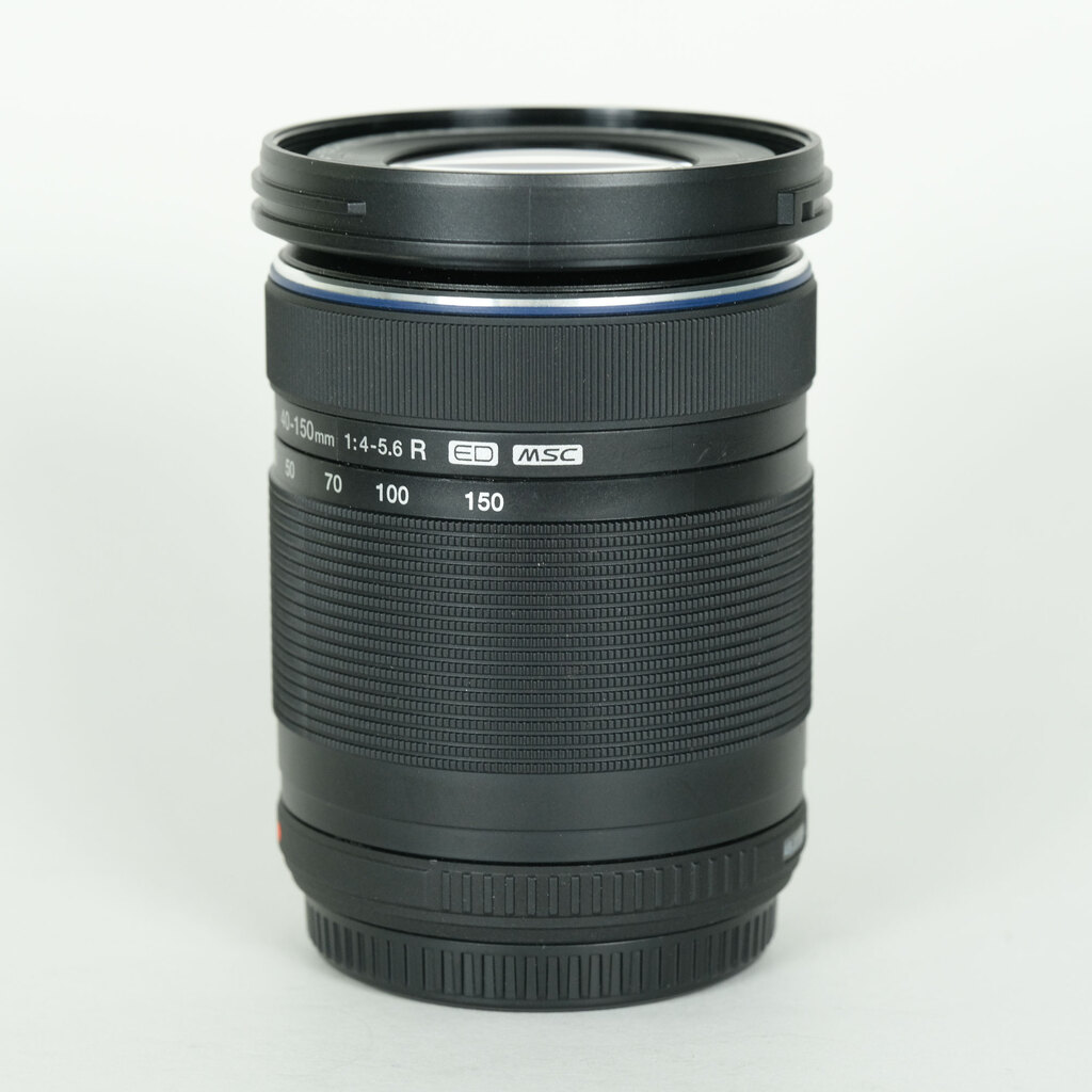 OLYMPUS M.ZUIKO DIGITAL ED 40-150mm F4.0-5.6 R [�u���b�N]