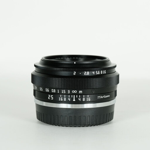 銘匠光学 TTArtisan 25mm F2 C (フジフイルムX用) ブラック