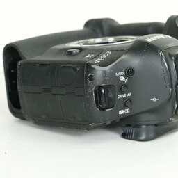 Canon EOS-1D X Mark II