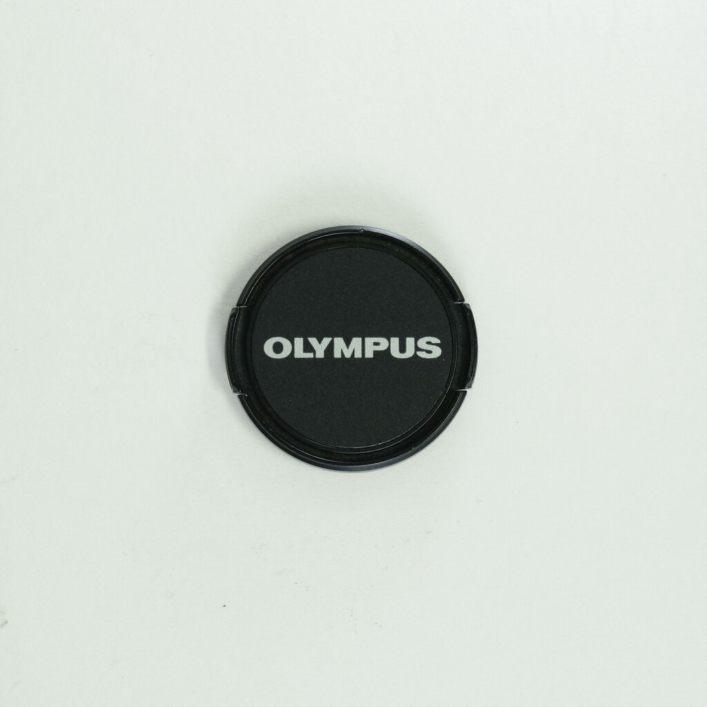 OLYMPUS M.ZUIKO DIGITAL 17mm F2.8 シルバー