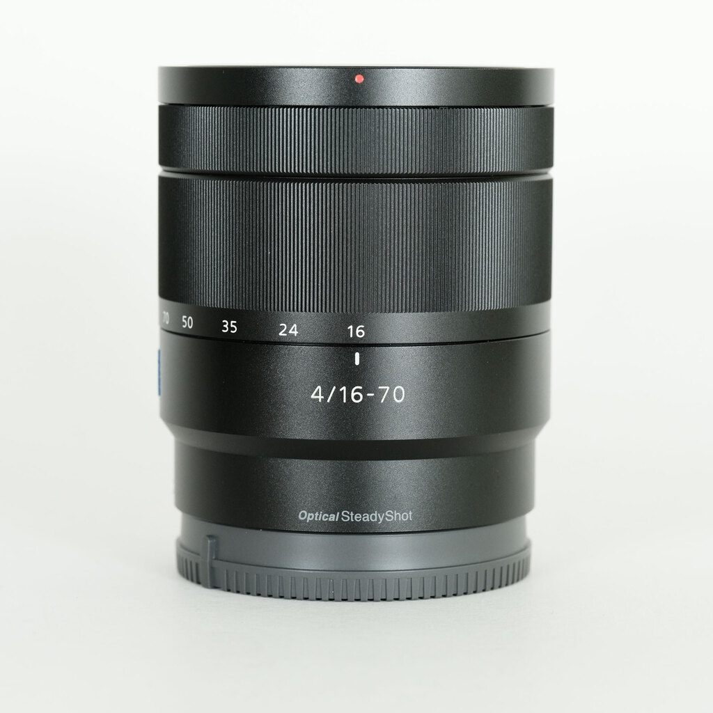 SONY Vario-Tessar T* E 16-70mm F4 ZA OSS SEL1670Z SONY Vario-Tessar T* E 16-70mm F4 ZA OSS SEL1670Z