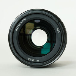 SONY FE 35mm F1.8 SEL35F18F