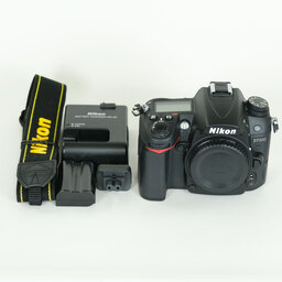 Nikon D7000