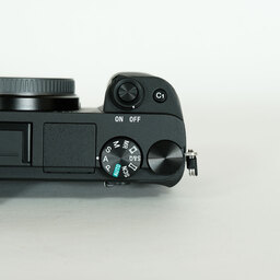 SONY α6400（ILCE-6400）