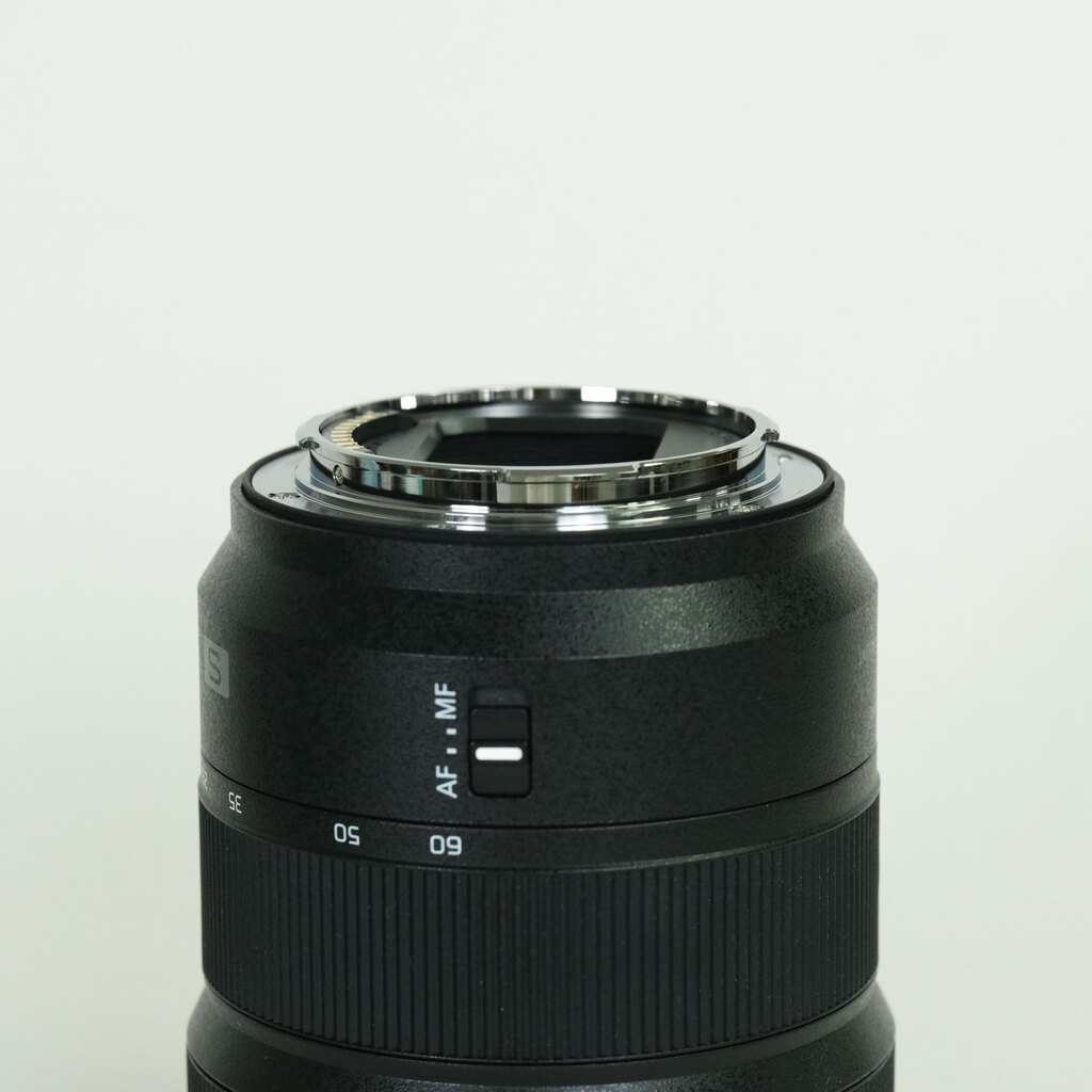 Panasonic LUMIX S 20-60mm F3.5-5.6