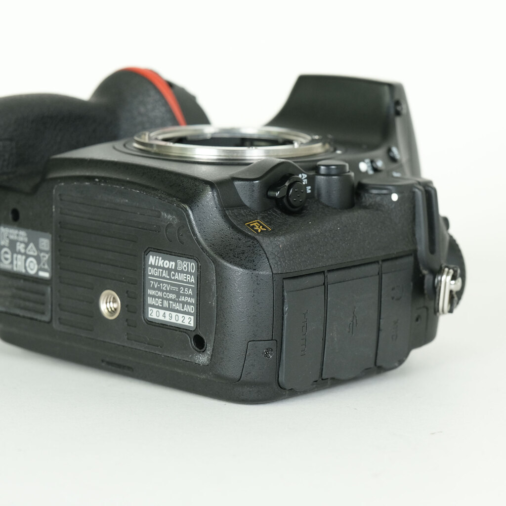Nikon D810