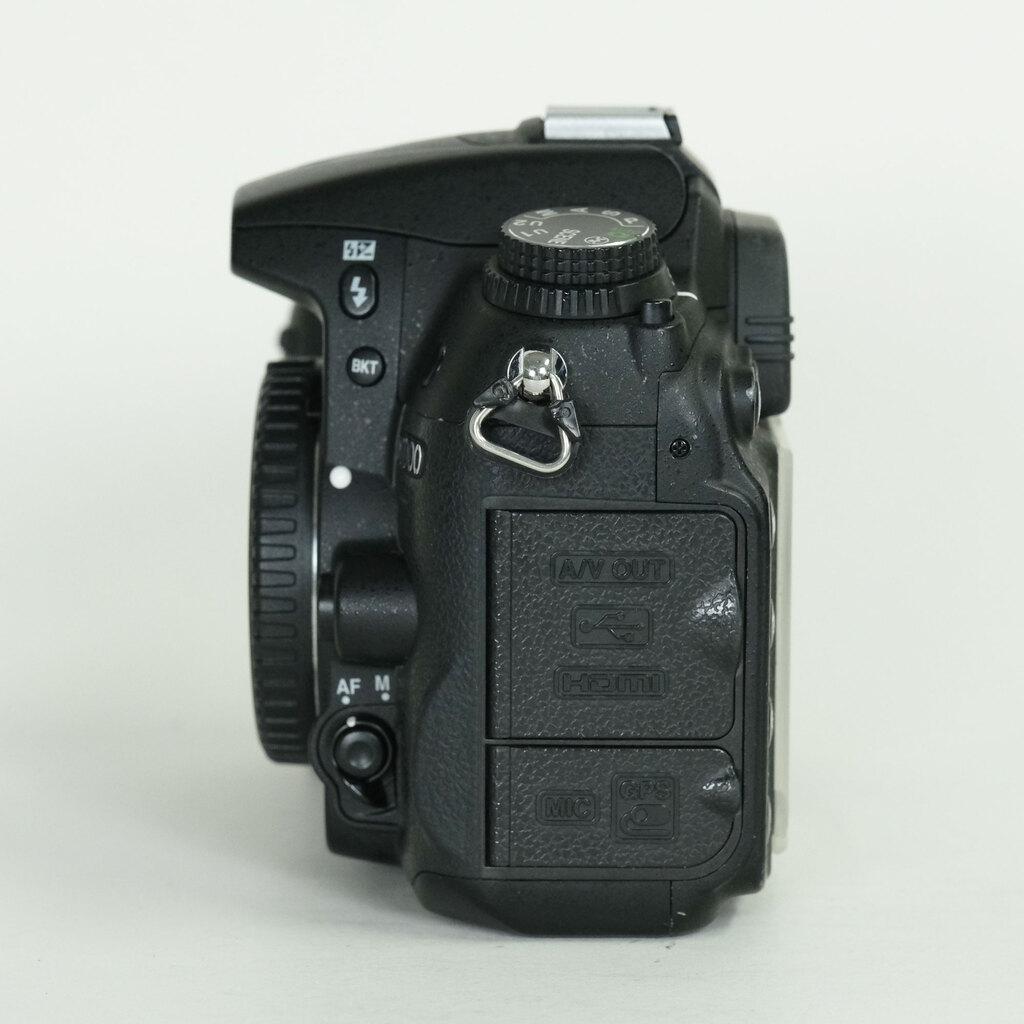 Nikon D7000