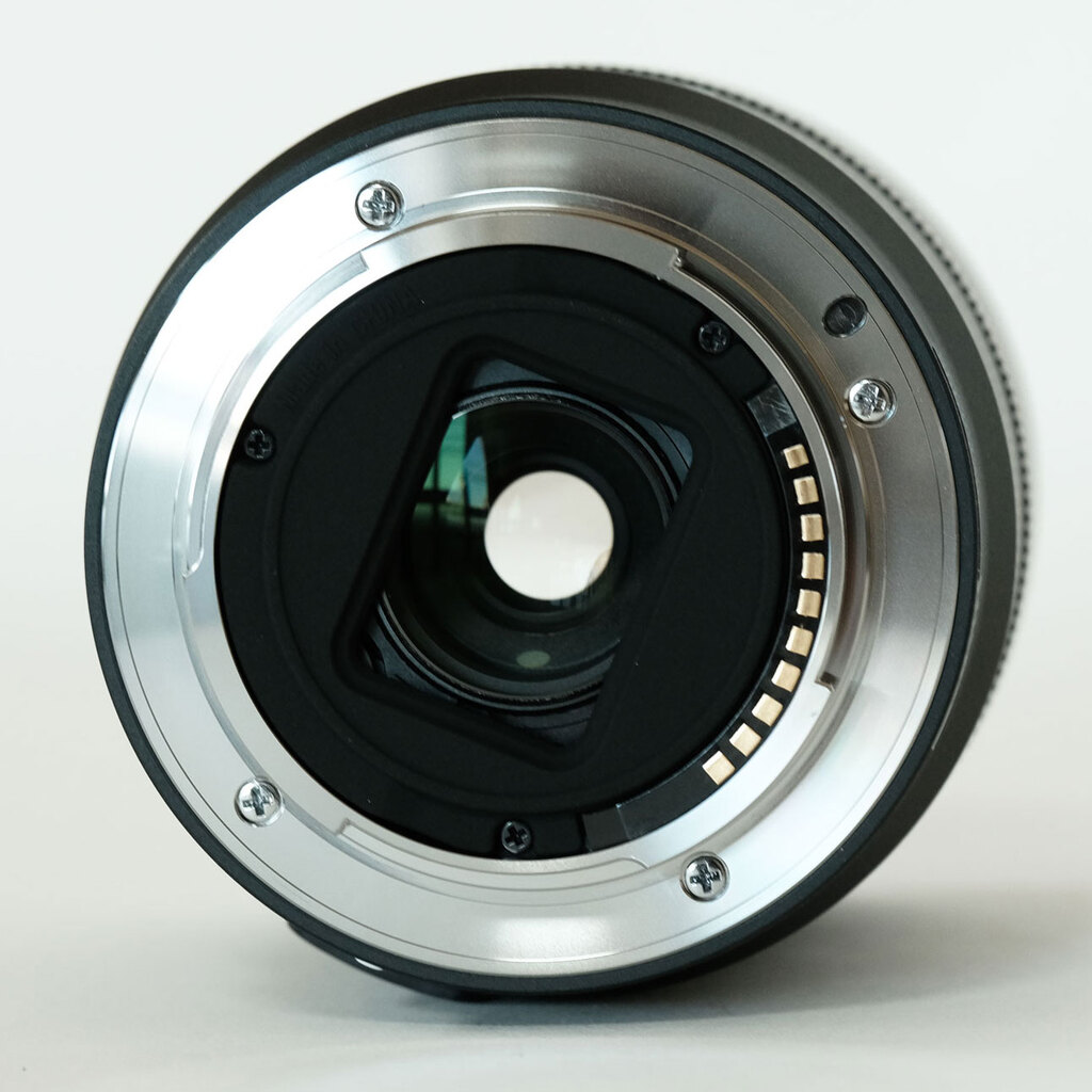 SONY E 18-135mm F3.5-5.6 OSS SEL18135