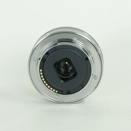 SONY E 16mm F2.8 SEL16F28