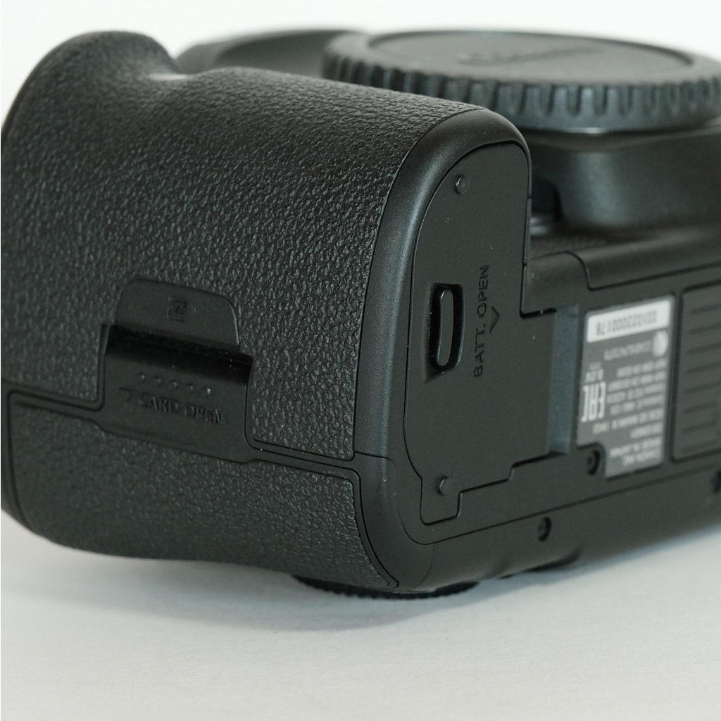 Canon EOS 5D Mark IV